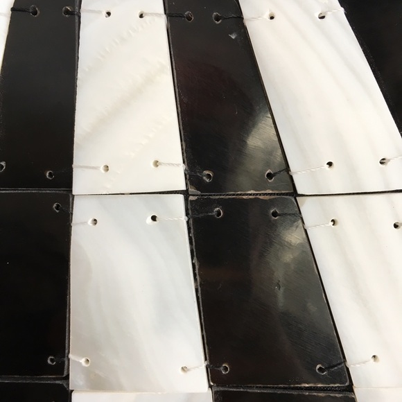 Handmade Mother of Pearl and Natural Horn Purse - Picture 8 of 8